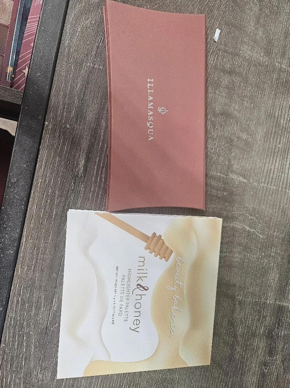 Eye Shadow Palette And Highlighter Palette